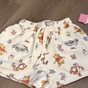 Disney Shorts with Winnie the Pooh Print - Cream